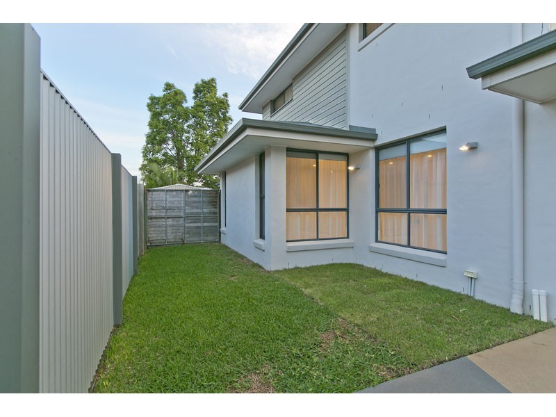 6 Discovery Place, Wellington Point QLD 4160