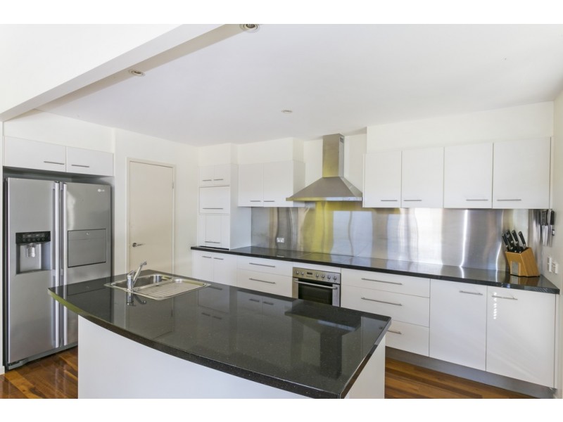 14 Carolena Street, Cleveland QLD 4163