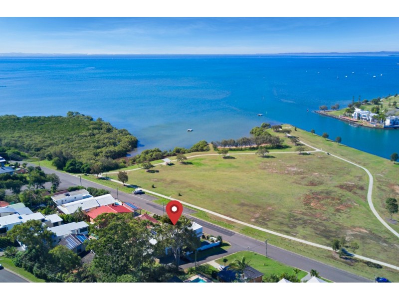 24 Raby Esplanade, Ormiston QLD 4160