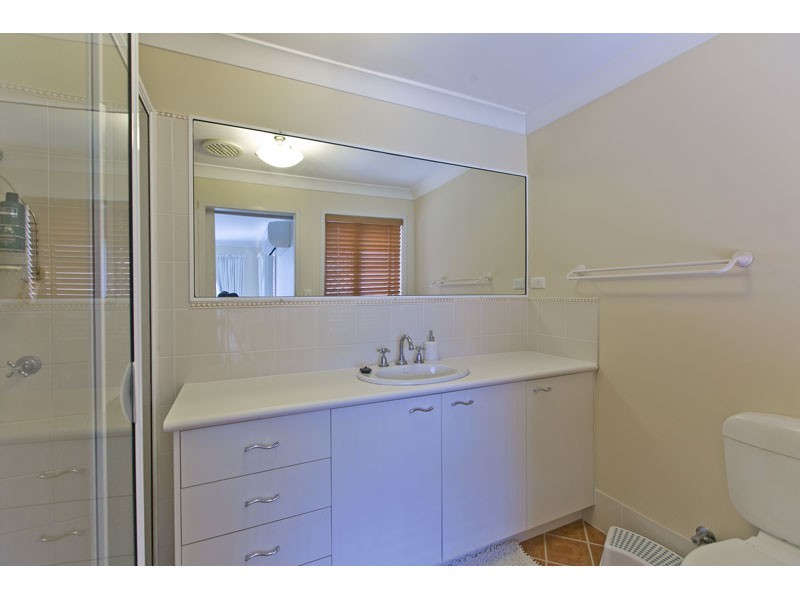 27 Chateau Street, Thornlands QLD 4164