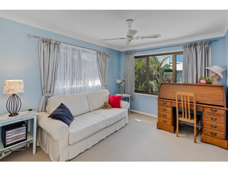 12 Macadamia Street, Victoria Point QLD 4165