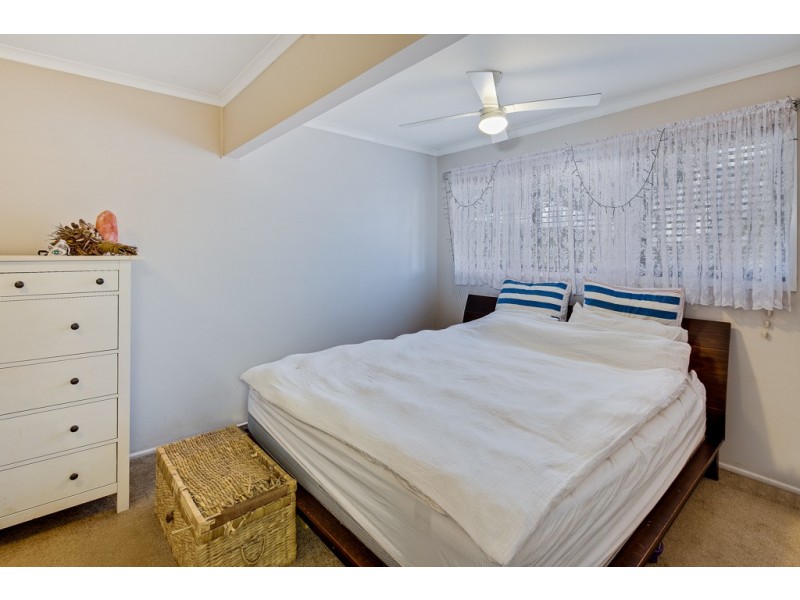 12 Macadamia Street, Victoria Point QLD 4165