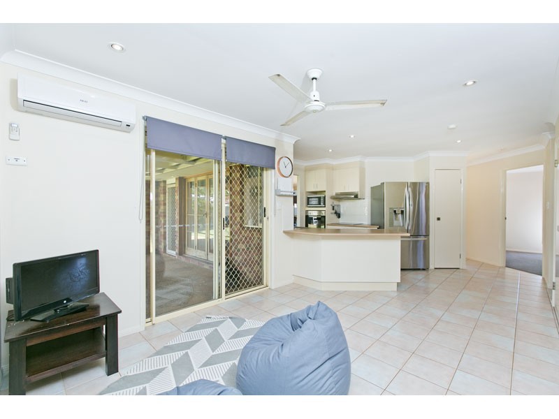 271 Colburn Avenue, Victoria Point QLD 4165