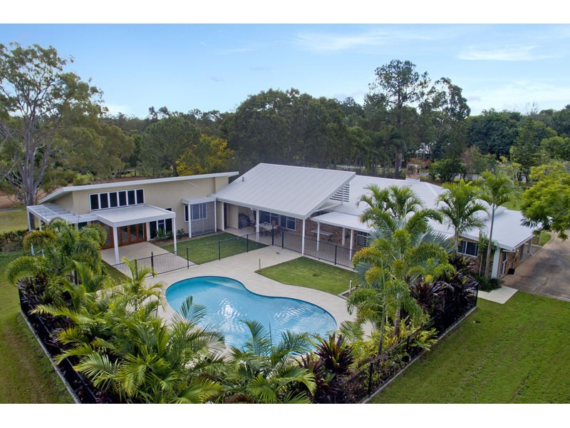 329 London Road, Belmont QLD 4153