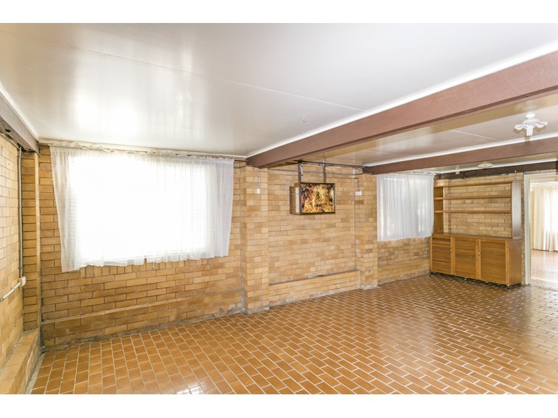 12 Warner Street, Wellington Point QLD 4160