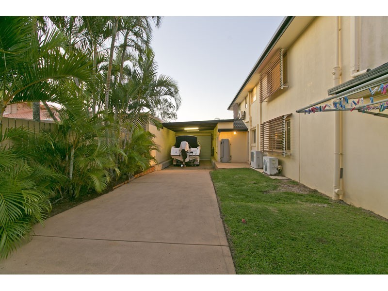 8 Swordfish Court, Birkdale QLD 4159