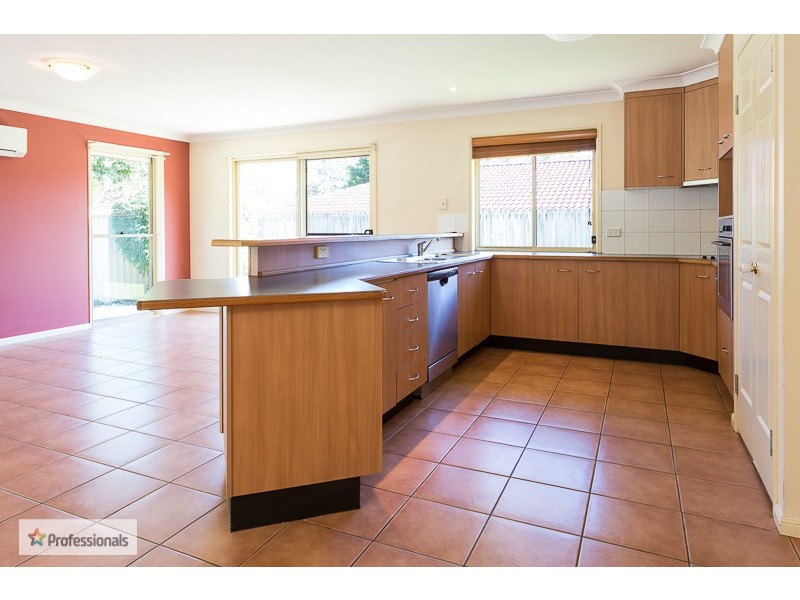 42 Prunda Circuit, Wellington Point QLD 4160