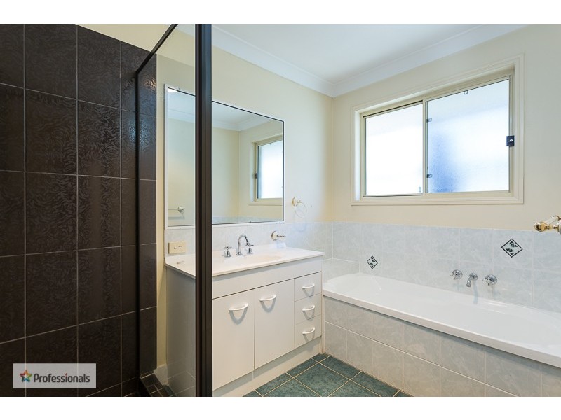 42 Prunda Circuit, Wellington Point QLD 4160