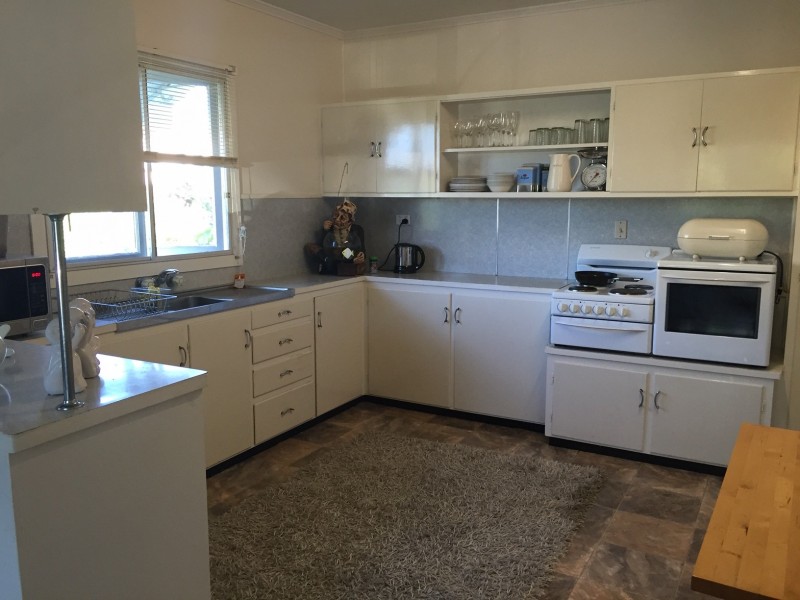219 Gordon Road, Redland Bay QLD 4165