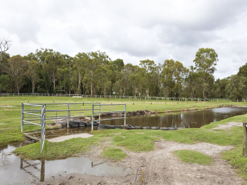 747 New Cleveland Rd, Gumdale QLD 4154