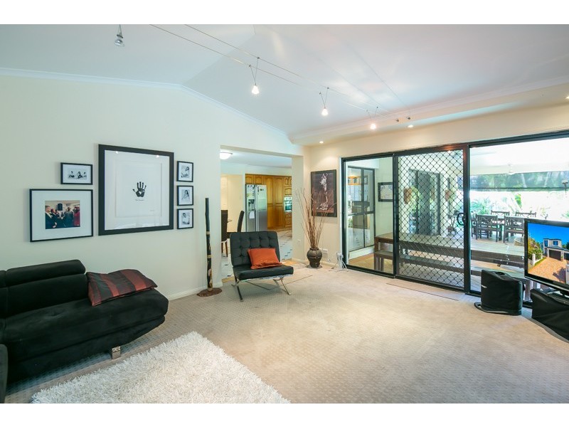 2 Jolliffe Place, Ormiston QLD 4160