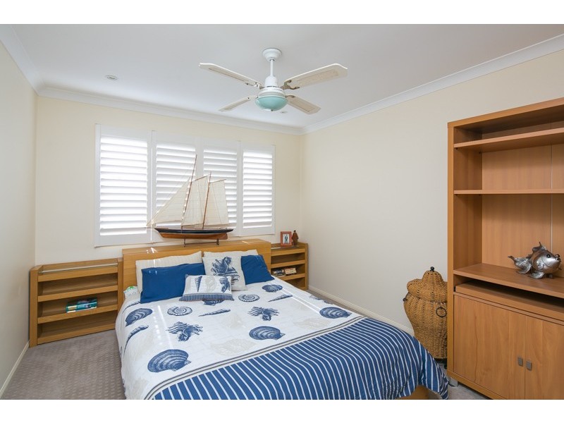 2 Jolliffe Place, Ormiston QLD 4160