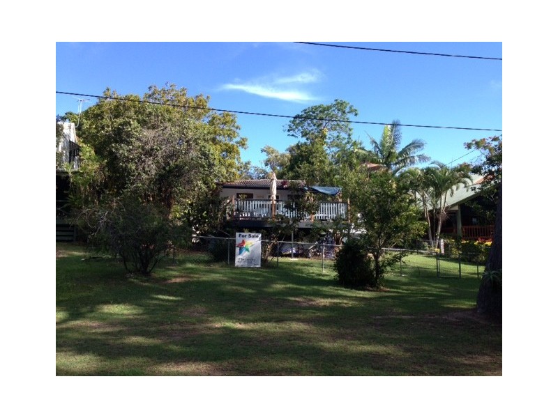 172 Victoria Parade Nth, Coochiemudlo Island QLD 4184