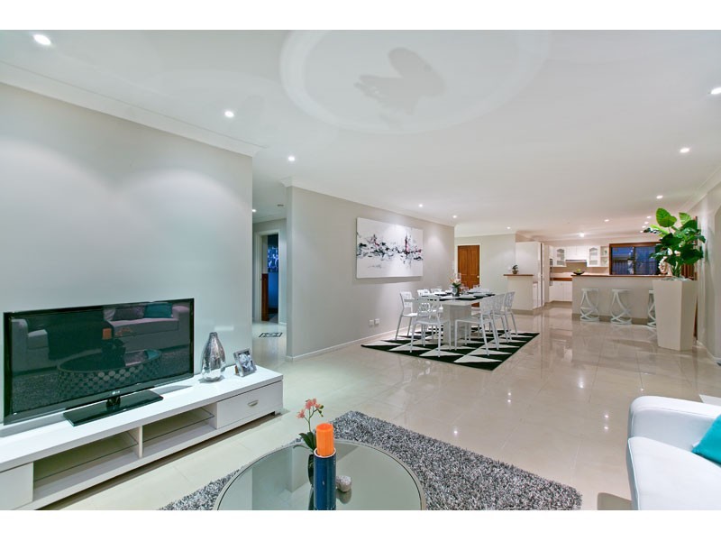 31 Anchorage Drive, Raby Bay QLD 4163