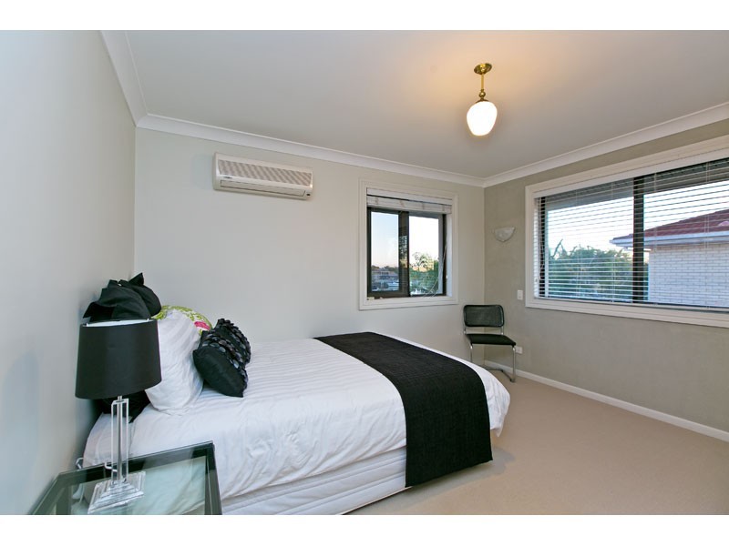 31 Anchorage Drive, Raby Bay QLD 4163