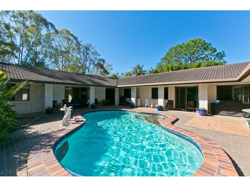 229-239 Teviot Road, Carbrook QLD 4130