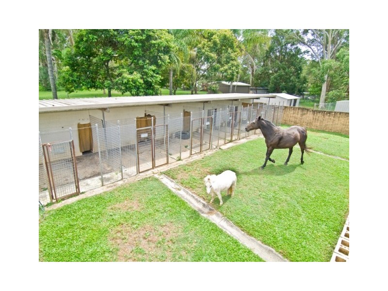 229-239 Teviot Road, Carbrook QLD 4130