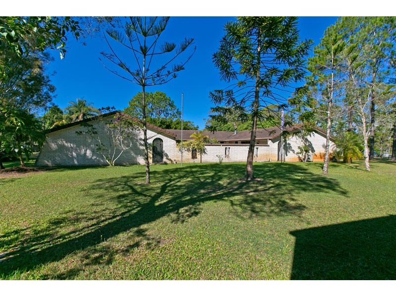 229-239 Teviot Road, Carbrook QLD 4130