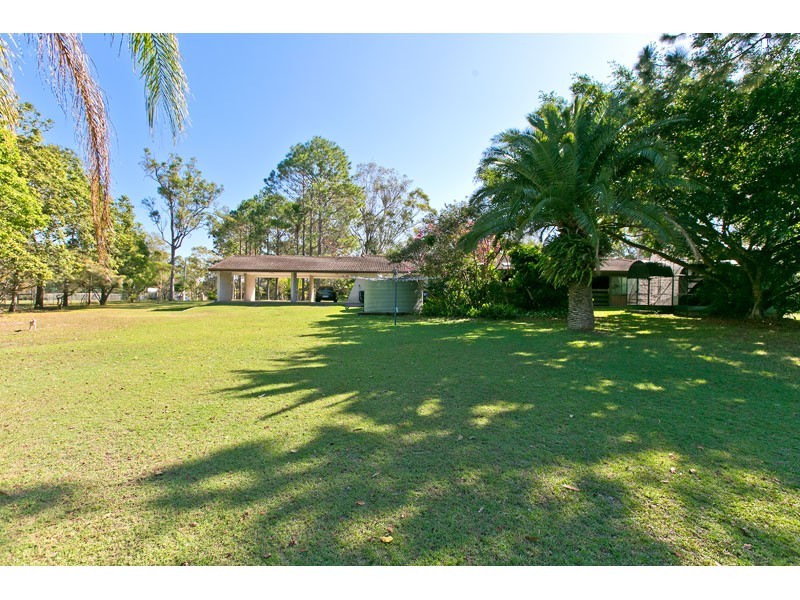 229-239 Teviot Road, Carbrook QLD 4130