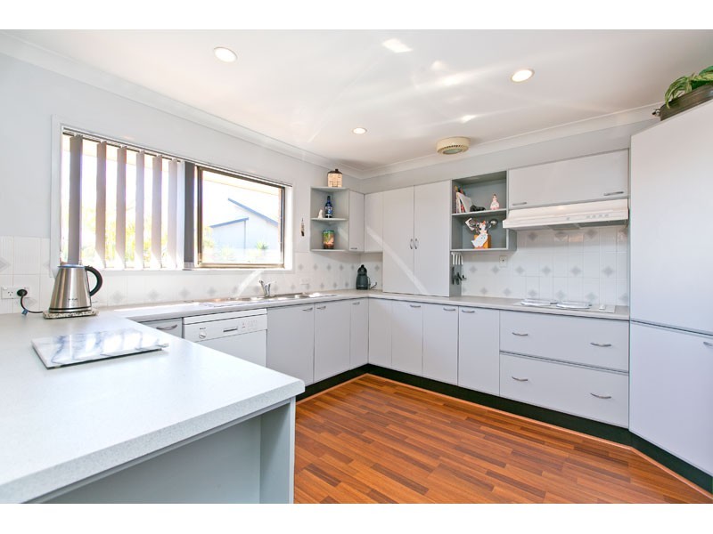 21 Christina St, Wellington Point QLD 4160