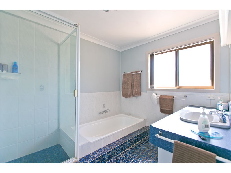 21 Christina St, Wellington Point QLD 4160