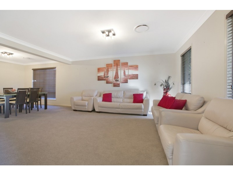 8 Ingot Close, Thornlands QLD 4164