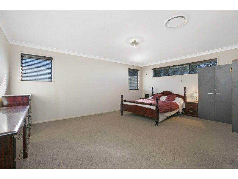 8 Ingot Close, Thornlands QLD 4164