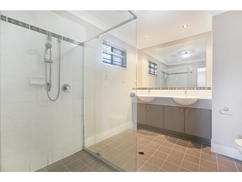 8 Ingot Close, Thornlands QLD 4164