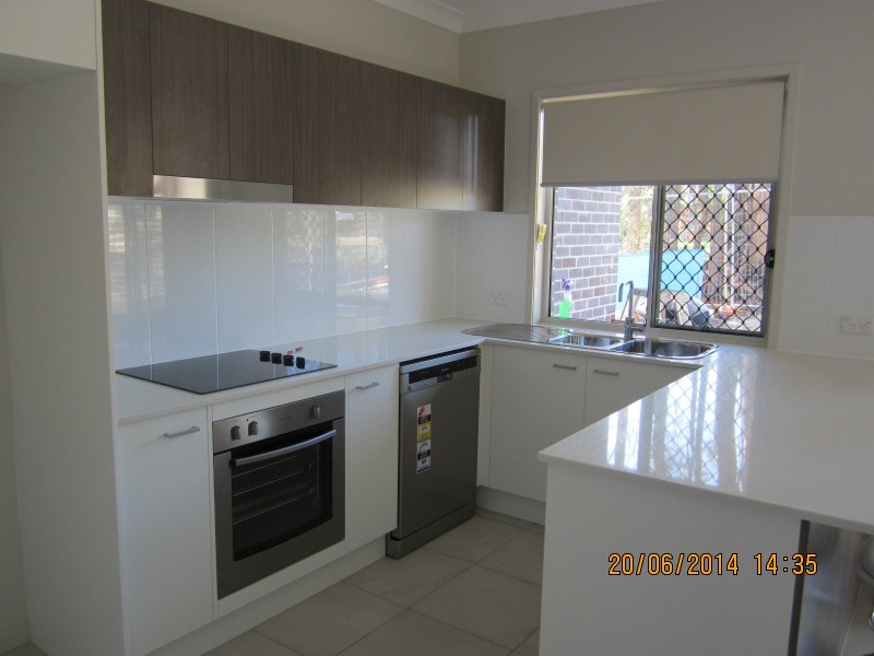 4/43-45 Surman Street, Birkdale QLD 4159