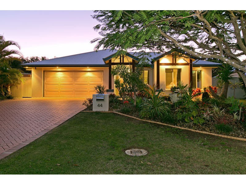 44 Trafalgar Vale Avenue, Wellington Point QLD 4160