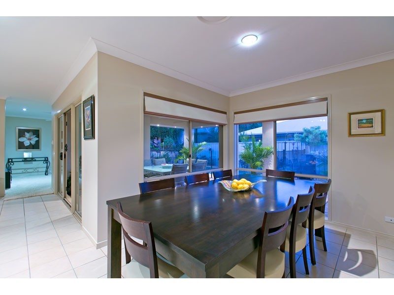 44 Trafalgar Vale Avenue, Wellington Point QLD 4160
