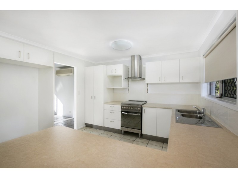 56 Sturgeon Street, Ormiston QLD 4160