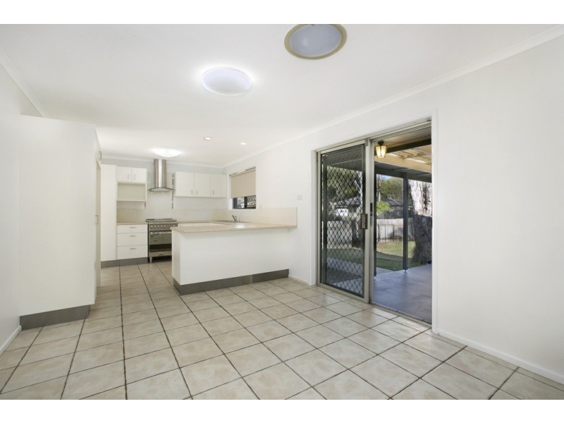 56 Sturgeon Street, Ormiston QLD 4160