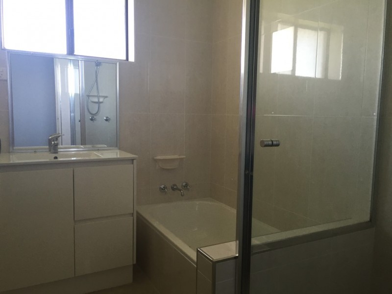 11 Laura Street, Cleveland QLD 4163