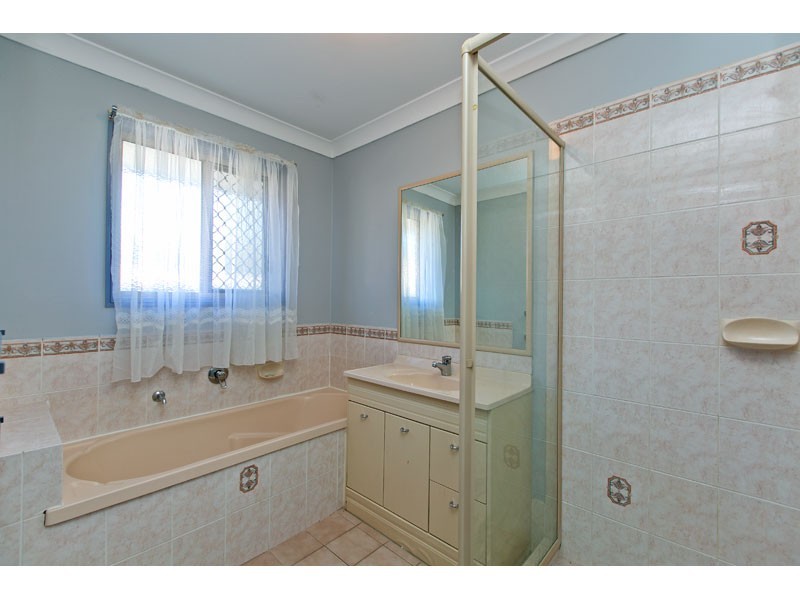 29 Jennifer Street, Birkdale QLD 4159