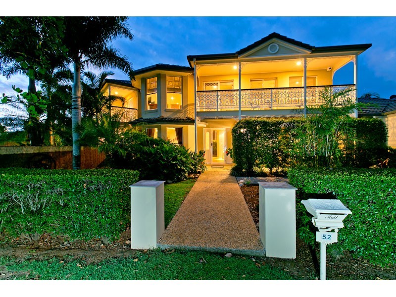 52 Penzance Drive, Redland Bay QLD 4165