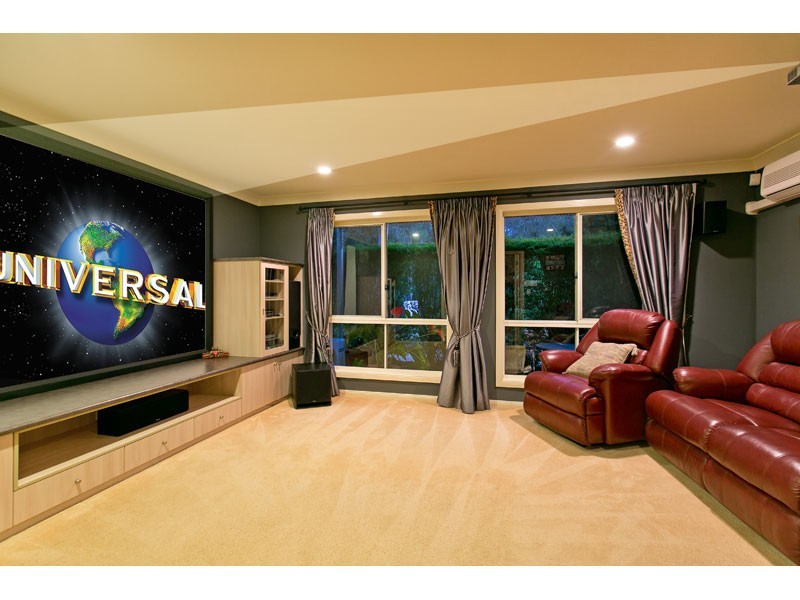 52 Penzance Drive, Redland Bay QLD 4165