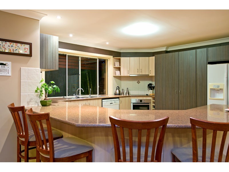 52 Penzance Drive, Redland Bay QLD 4165