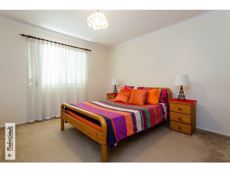 341 Old Cleveland Road, Birkdale QLD 4159