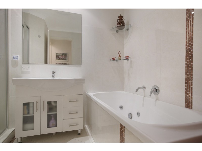 114 Boston Road, Belmont QLD 4153