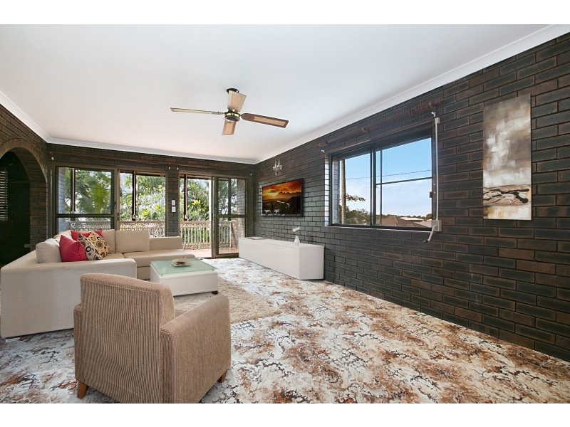 11 Plumer Street, Wellington Point QLD 4160