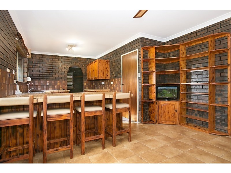 11 Plumer Street, Wellington Point QLD 4160