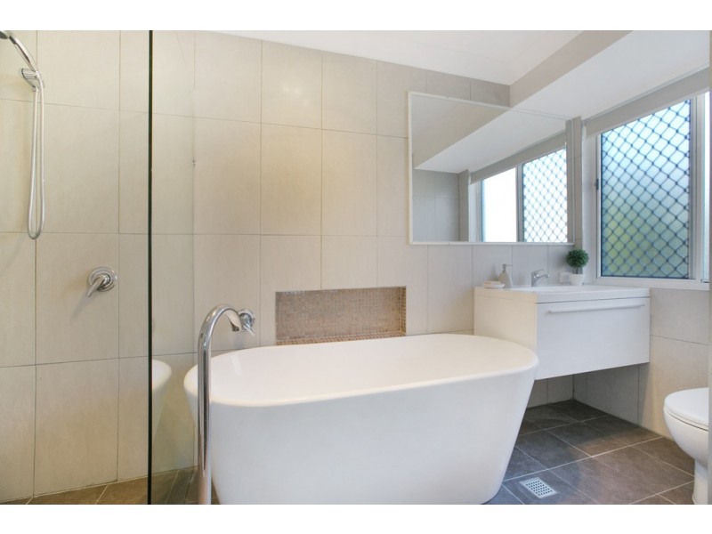 5 Noir Court, Thornlands QLD 4164