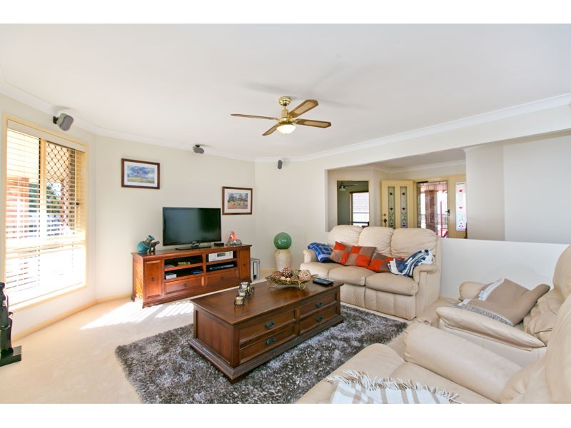 17 Victory Place, Birkdale QLD 4159