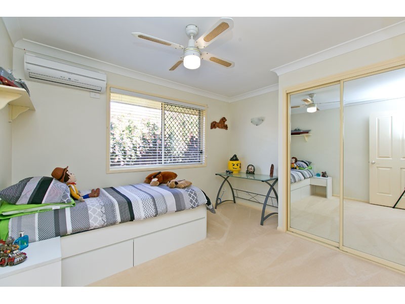 17 Victory Place, Birkdale QLD 4159