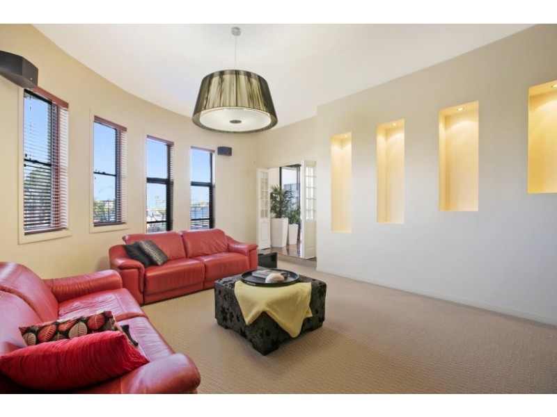 71 Masthead Drive, Raby Bay QLD 4163