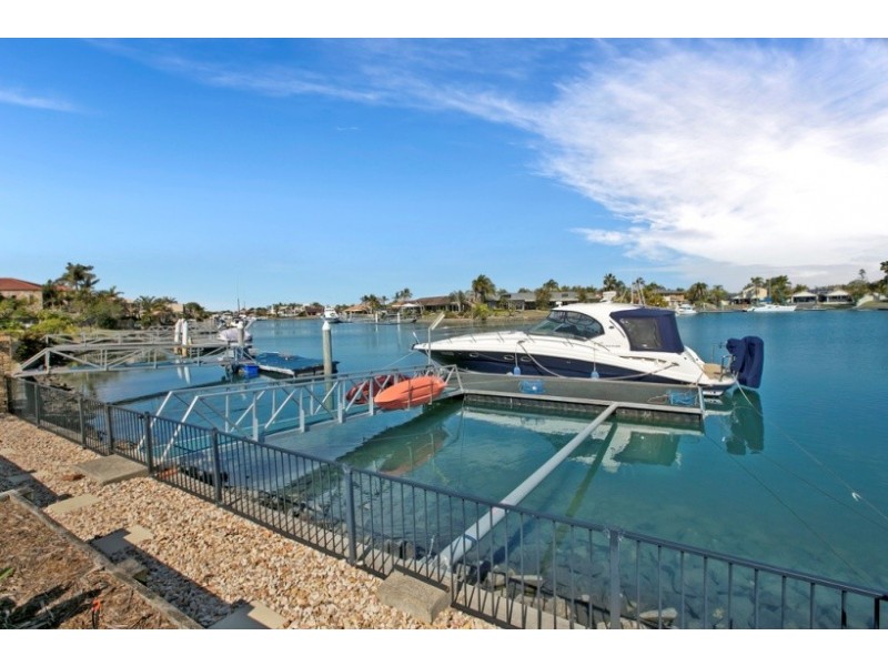 71 Masthead Drive, Raby Bay QLD 4163