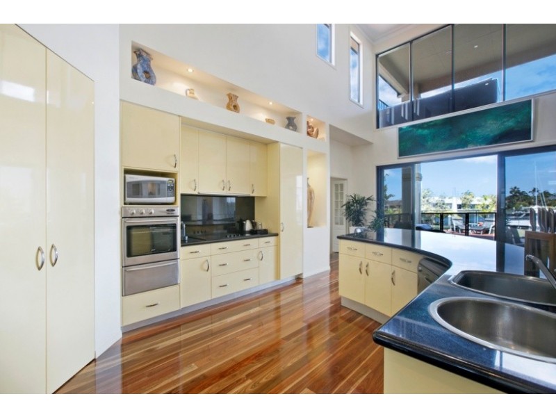 71 Masthead Drive, Raby Bay QLD 4163