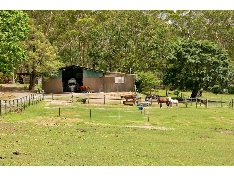 403 German Church Road, Redland Bay QLD 4165
