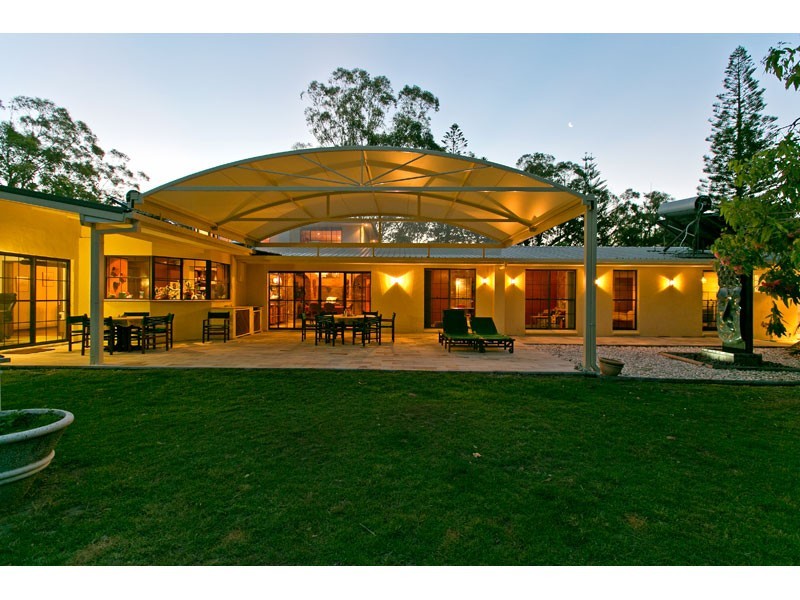 403 German Church Road, Redland Bay QLD 4165